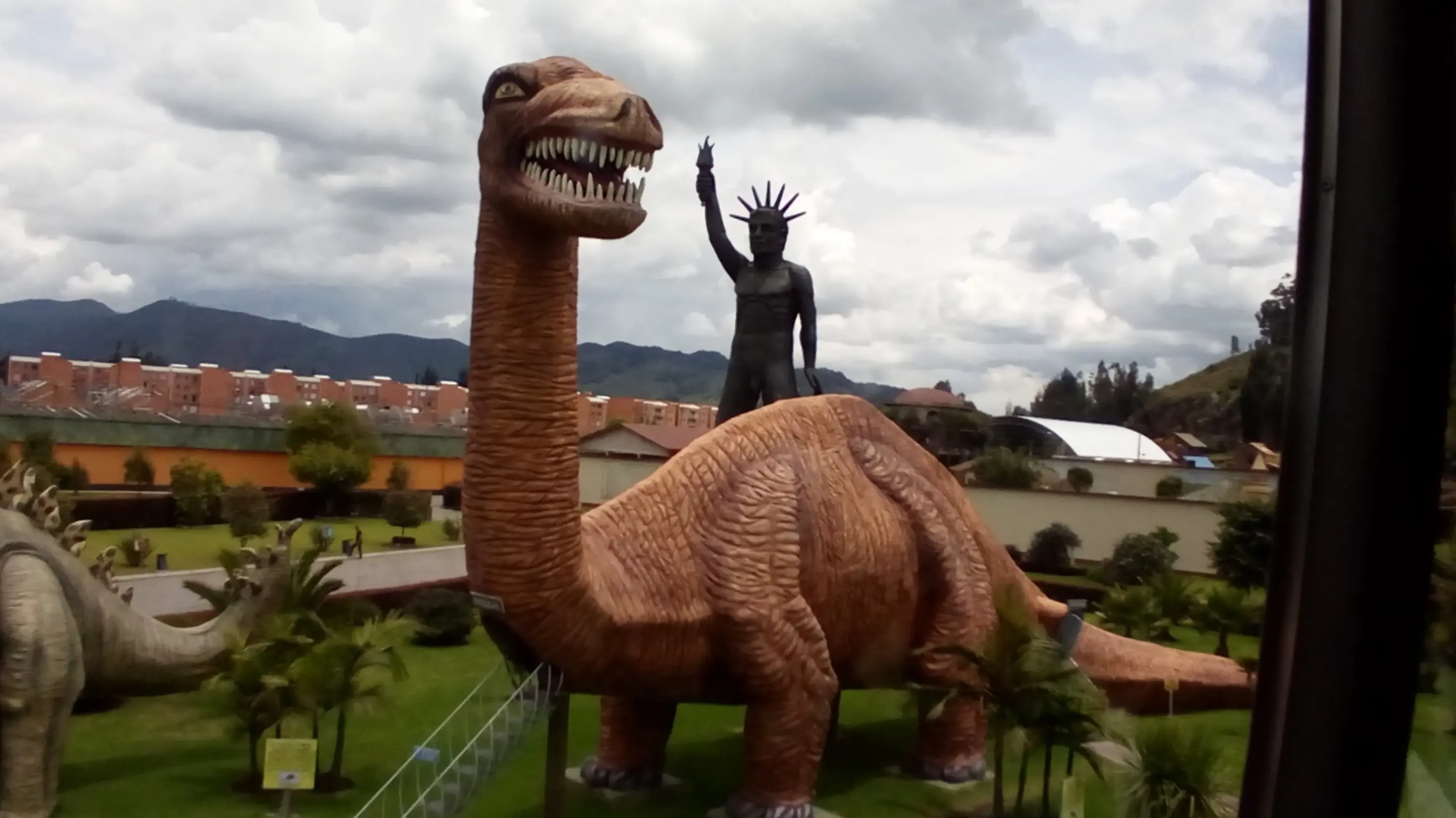 genesis travel, turismo, pasadias, transporte en ibagué, colombia